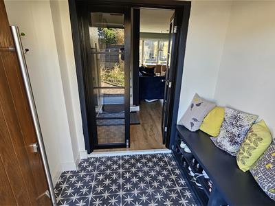 Picture 4